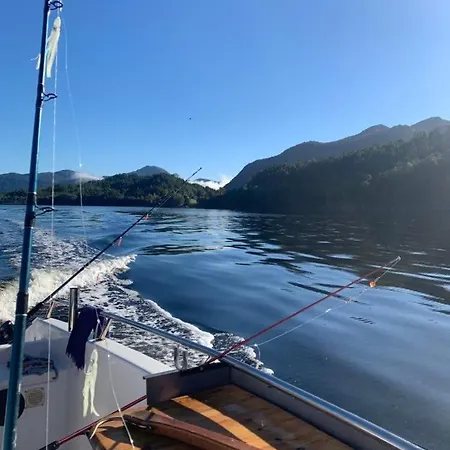 Feriehus Swiss - Fjord, Forest & Mountain Views *